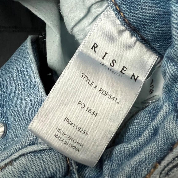 Womens Risen Wideleg Jeans, Light Wash, Button Fly, Distressed, Size 9/29 - Picture 3 of 6